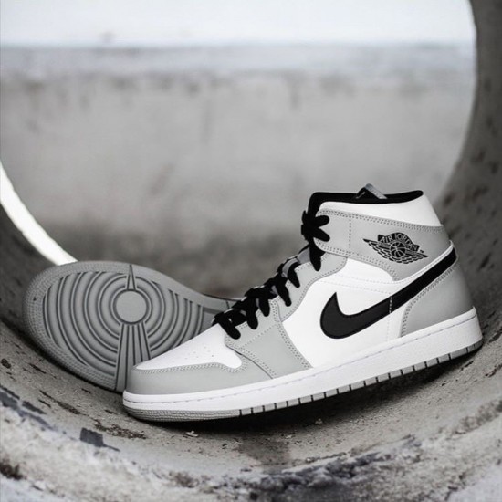 Jordan 1 Mid Light Smoke Grey Dame/Herre 554724-092 Jordan sko