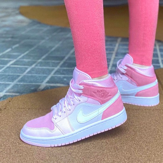 Jordan 1 Mid Digital Pink Dames CW5379-600 Jordan sko