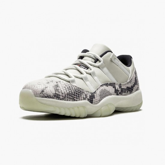 Jordan 11 Retro Low Snake Light Bone Dame/Herre CD6846-002 Jordan sko