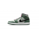 Jordans 1 Mid SE Dutch Green CZ0774 300 grøn Jordan Sko