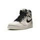 Jordans 1 High Defiant SB NYC to Paris CD6578 006 Light Bone Jordan Sko