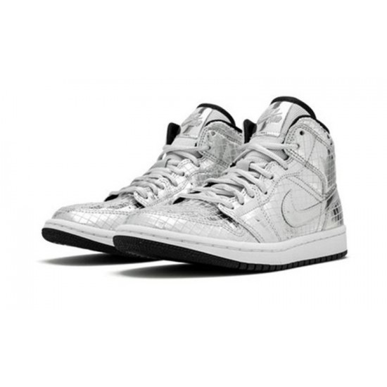 Jordans 1 Mid Disco ball METALLIC SILVER CU9304 001 Silver Jordan Sko